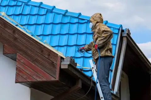 Ile za położenie dachówki? Poznaj aktualne ceny i czynniki