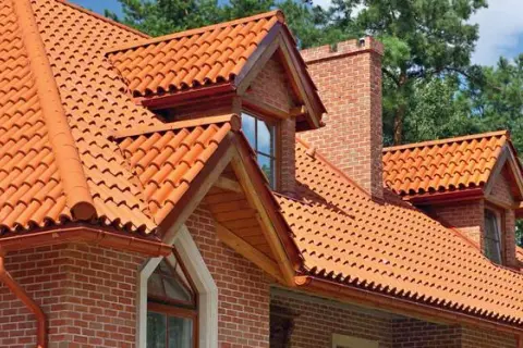Najlepsza dachówka ceramiczna: Porównanie, trwałość i opinie ekspertów